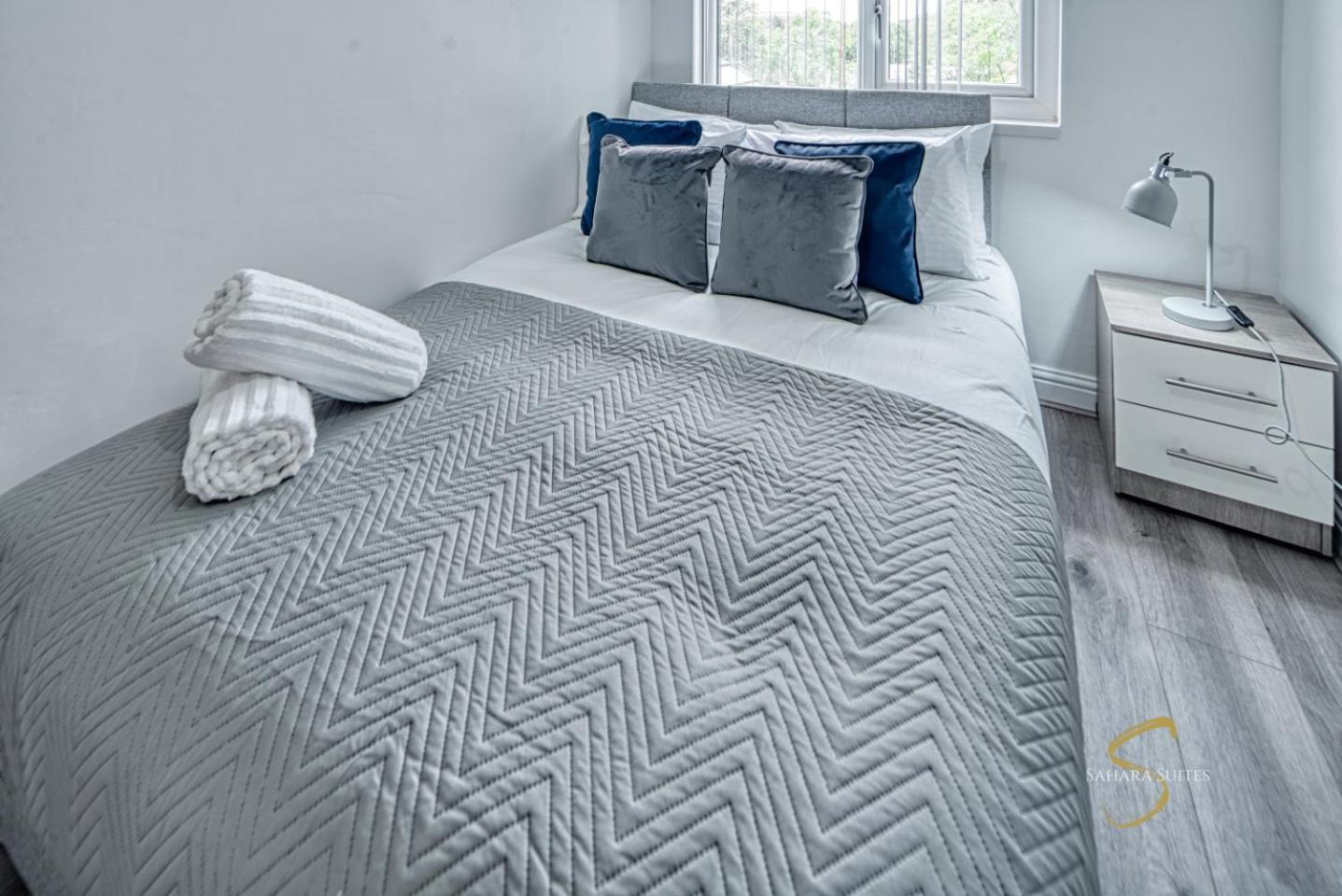 Holiday home Mcr 5br - Ao Arena, Etihad Stadium & Old Trafford - Family & Work Stay- Parking *